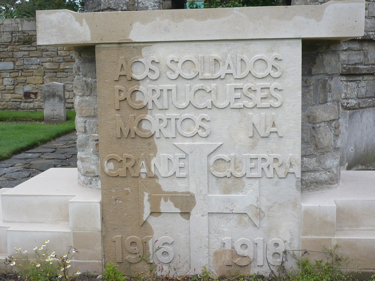 Eastern Cemetery à Boulogne Sur Mer Lautre Cimetière